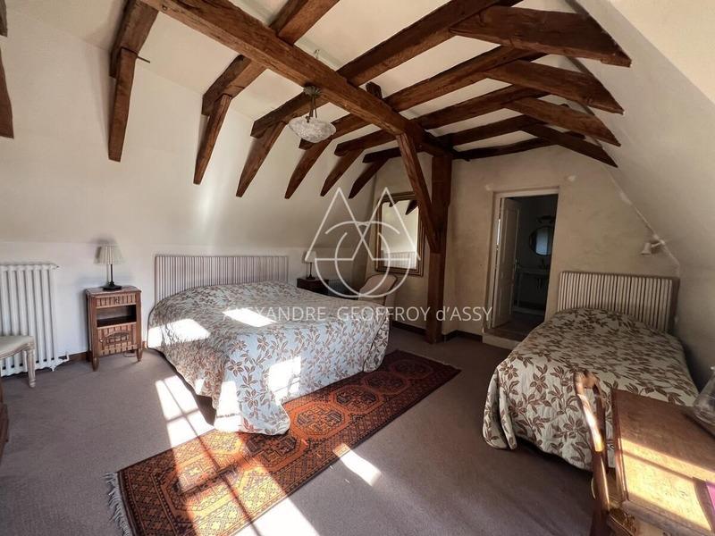 Château - 820 m² - 28 pièces