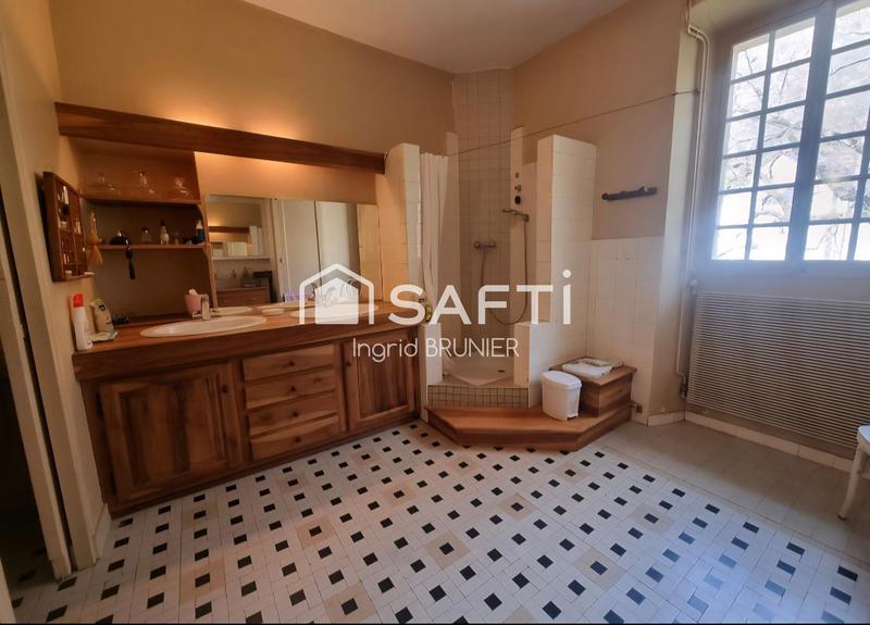 Maison de maîtres - 428 m² - 10 pièces