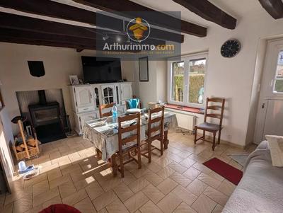 Maison - 93 m² - 4 pièces