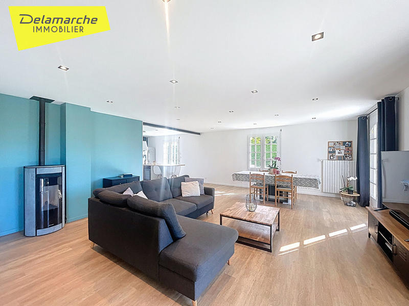 Maison - 187 m² - 7 pièces