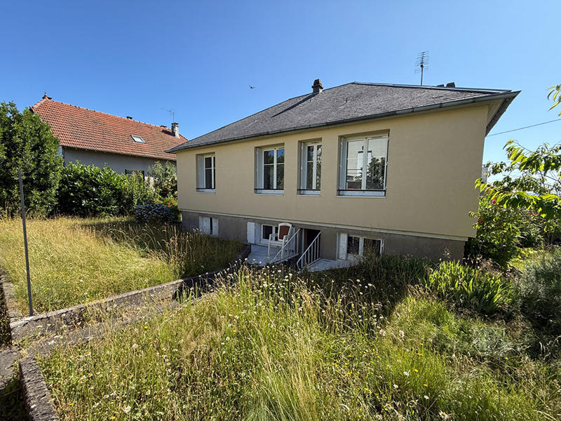 Maison - 101 m² - 5 pièces