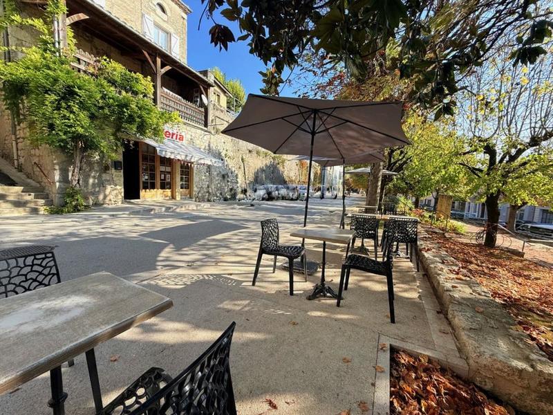 Fonds de commerce - 74 m²