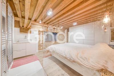 Appartement - 94 m² - 4 pièces