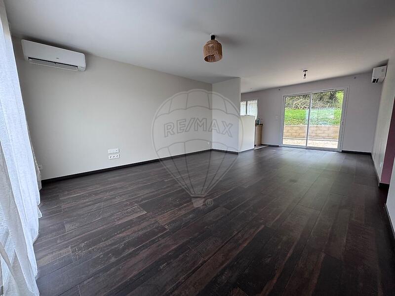 Maison - 86 m² - 5 pièces