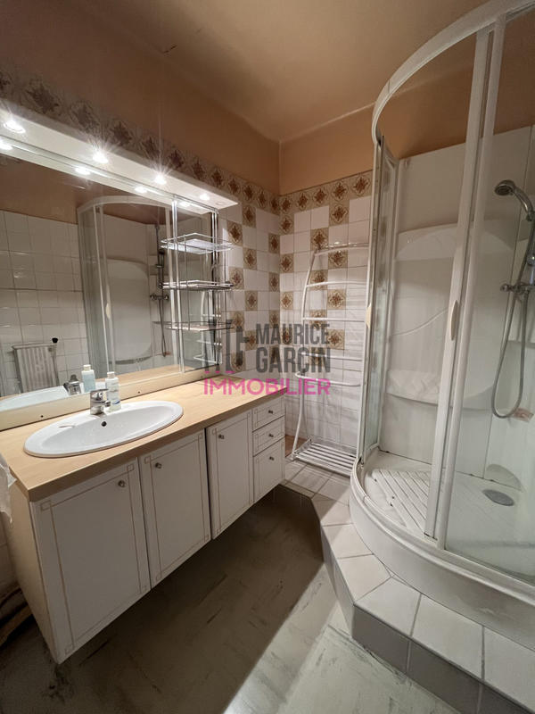 Appartement - 117 m² - 5 pièces