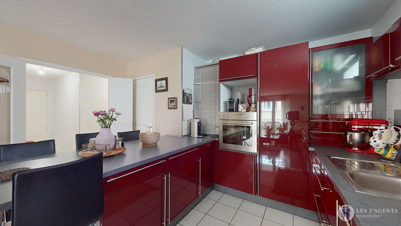 Appartement - 74 m² - 3 pièces