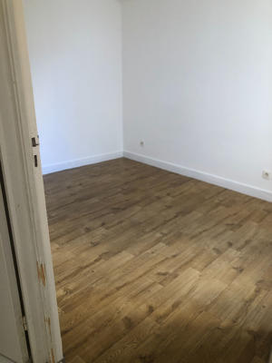 Immeuble - 18 pièces