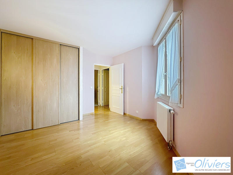 Appartement - 87 m² - 4 pièces