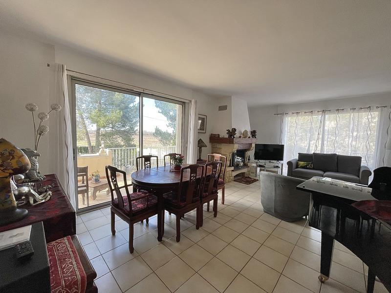 Maison traditionnelle - 95 m² - 5 pièces