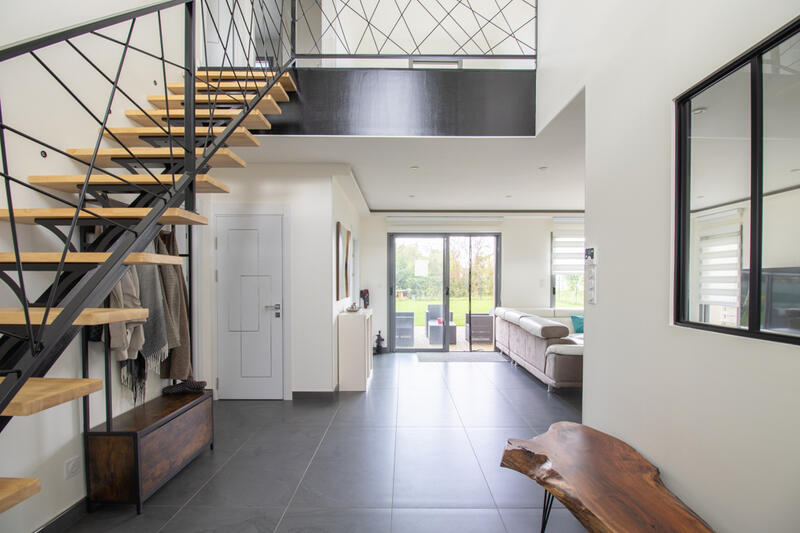 Maison - 122 m² - 6 pièces