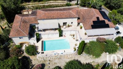 Bastide - 370 m² - 12 pièces