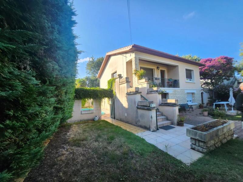 Pavillon - 169 m² - 7 pièces