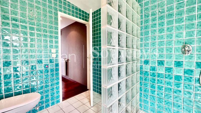 Appartement - 170 m² - 5 pièces