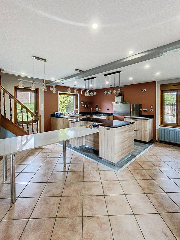 Maison - 155 m² - 7 pièces