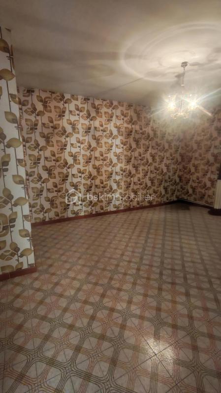 Maison jumelée - 290 m² - 14 pièces