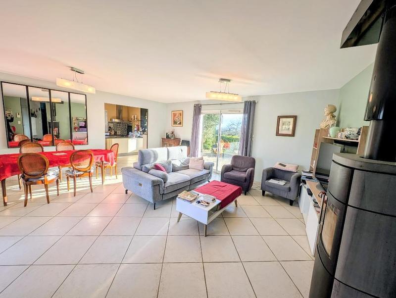 Maison - 132 m² - 6 pièces