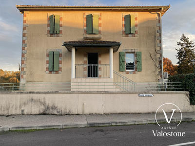 Appartement - 100 m² - 4 pièces