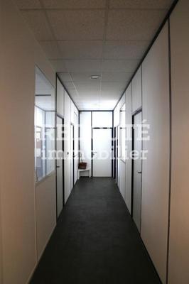 Bureau - 109 m² - 6 pièces