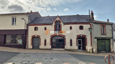 Local commercial - 200 m² - 5 pièces