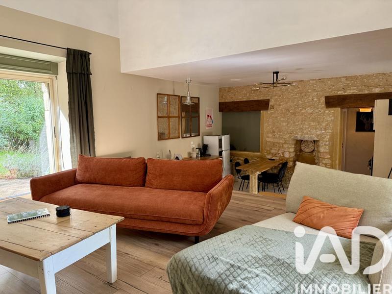 Maison - 185 m² - 8 pièces