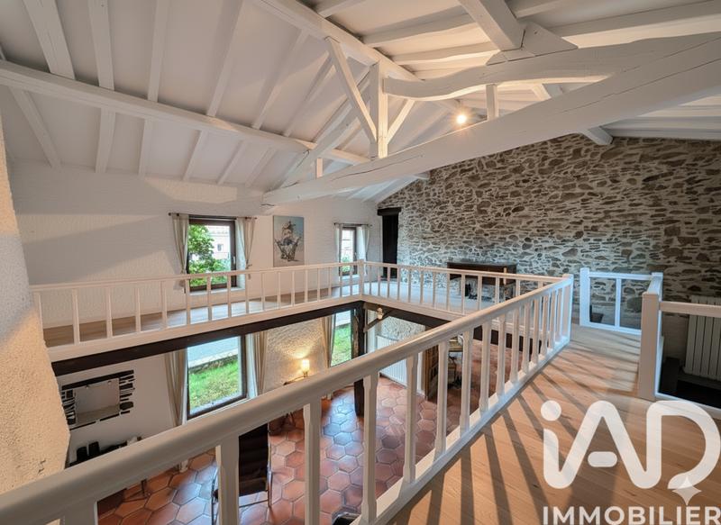 Maison - 176 m² - 7 pièces