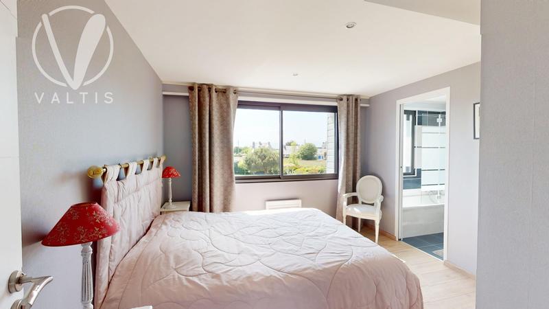 Maison contemporaine - 200 m² - 7 pièces