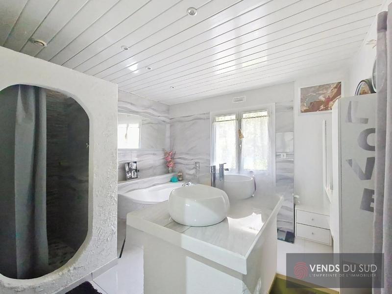 Villa - 148 m² - 6 pièces