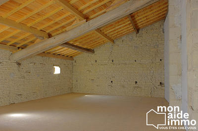 Maison - 154 m² - 2 pièces