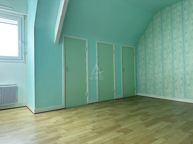 Maison - 103 m² - 6 pièces