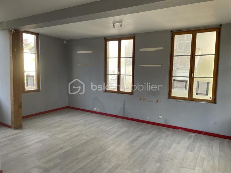 Maison de village - 80 m² - 4 pièces