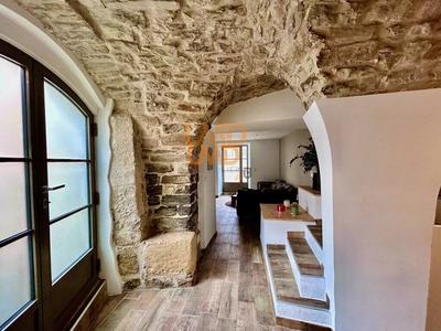 Maison de village - 100 m² - 4 pièces