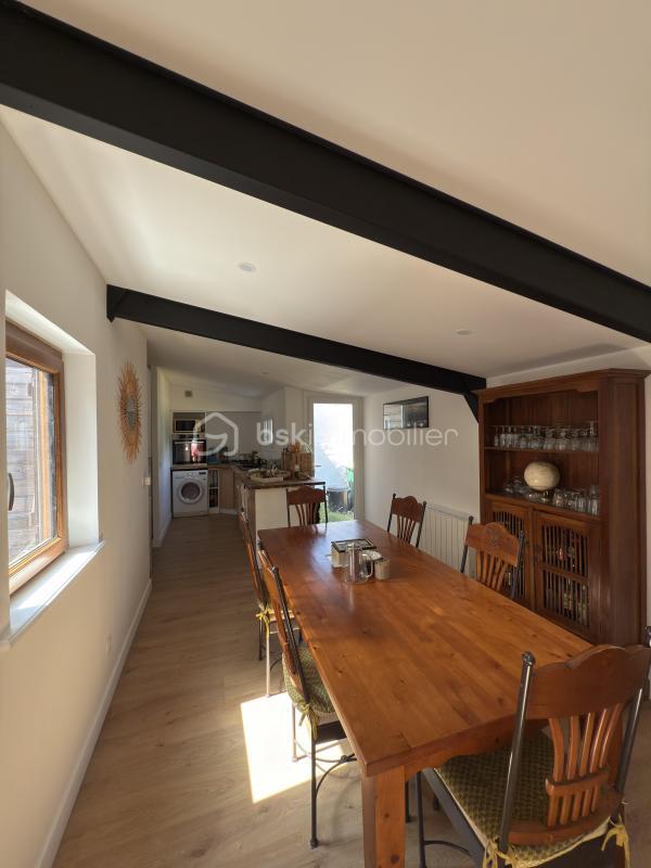 Propriété - 166 m² - 9 pièces