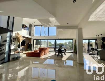 Maison de maîtres - 215 m² - 6 pièces