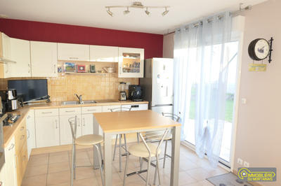 Maison - 94 m² - 4 pièces