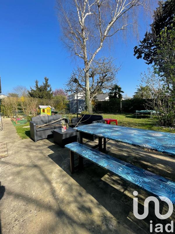 Maison - 93 m² - 5 pièces