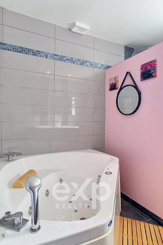 Maison - 97 m² - 5 pièces