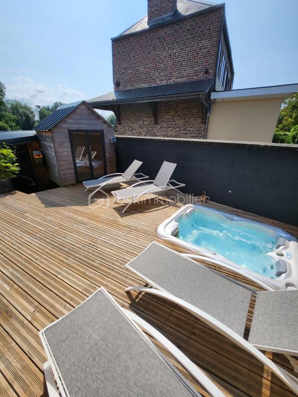 Maison - 140 m² - 4 pièces