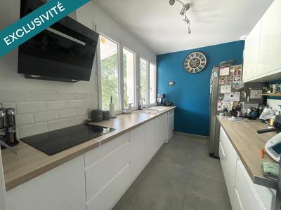 Maison - 95 m² - 4 pièces