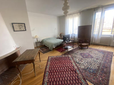 Maison - 310 m² - 5 pièces