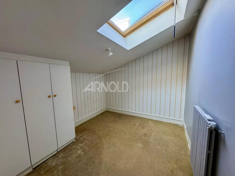 Maison - 95 m² - 5 pièces