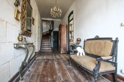 Maison - 500 m² - 18 pièces