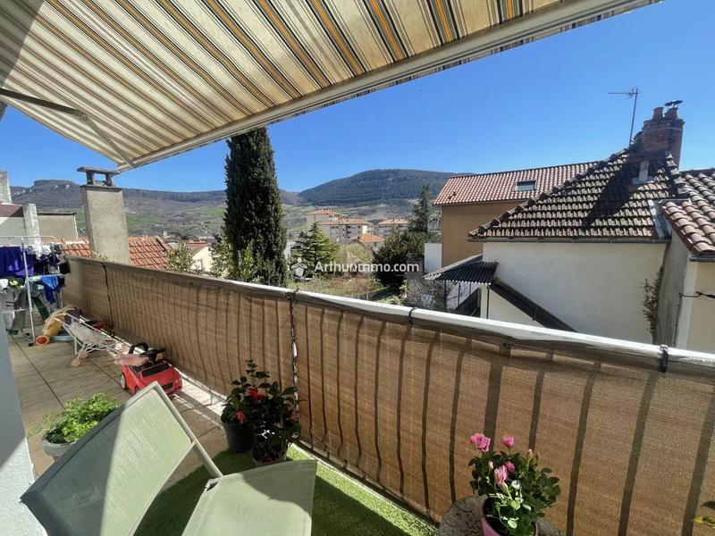 Appartement - 79 m² - 5 pièces