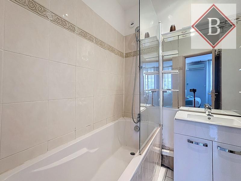 Appartement - 93 m² - 4 pièces