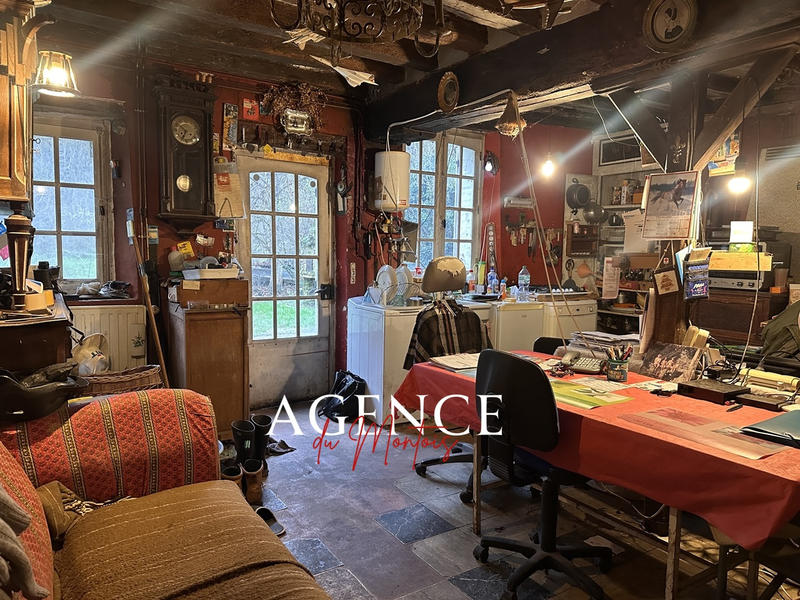 Maison - 169 m² - 10 pièces