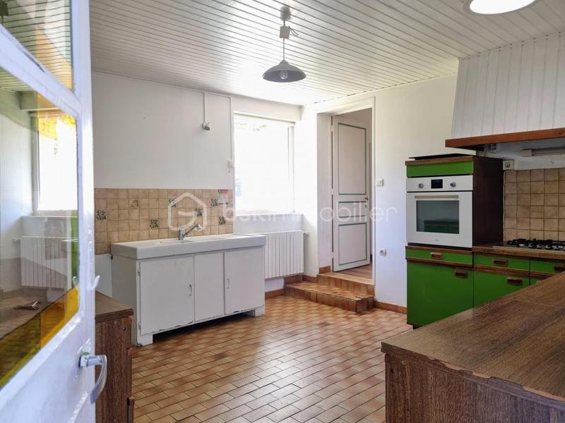 Maison en pierre - 171 m² - 6 pièces