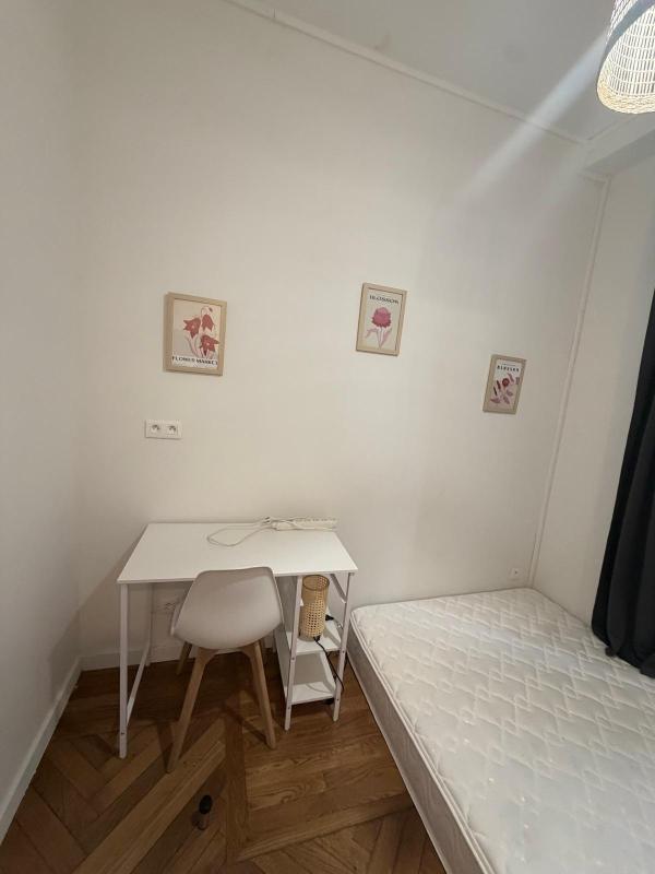 Chambre - 11 m² - 1 pièce