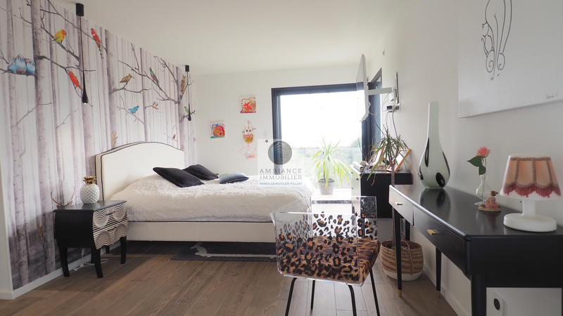 Maison - 166 m² - 6 pièces