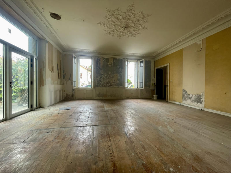 Immeuble - 422 m² - 12 pièces