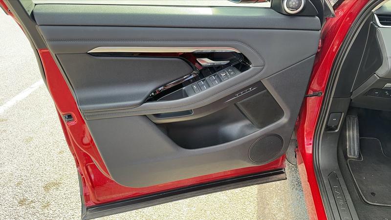 Land Rover Range Rover Evoque 2 2.0 Td4 Mhev Awd 150 Bva9 D150 s - Automatique Entretien constructeur