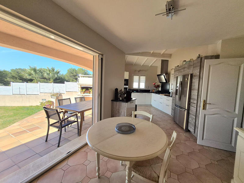 Maison - 145 m² - 5 pièces